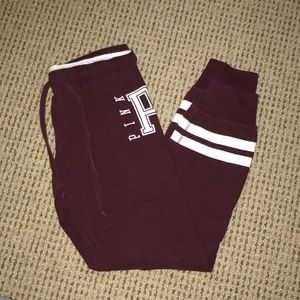 maroon sweatpants